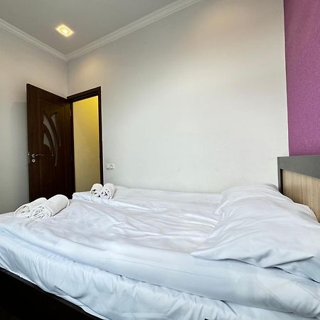 City Center Apartments On Tumanyan Street Yerevan Exterior photo